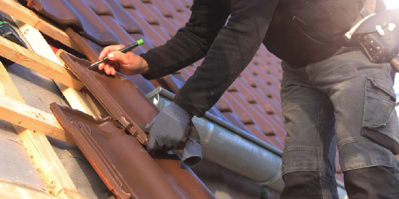 The Ultimate Guide to Fixing Leaking Roofs in Kew: Say Goodbye to Drips