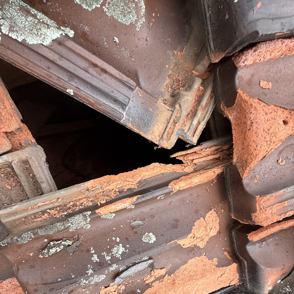 roof-tile-fretting-1 (1)